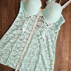 NWOT! 2PC SET Cassandra Intimates Lace Babydoll + String, M, Misty Teal